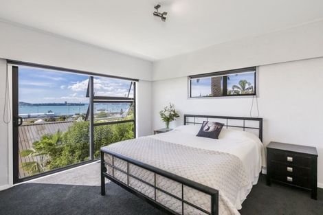Photo of property in 2/1 Richmond Avenue, Northcote Point, Auckland, 0627
