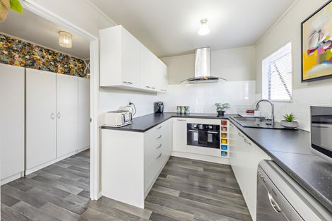 Photo of property in 3/34 Great South Road, Manurewa, Auckland, 2102