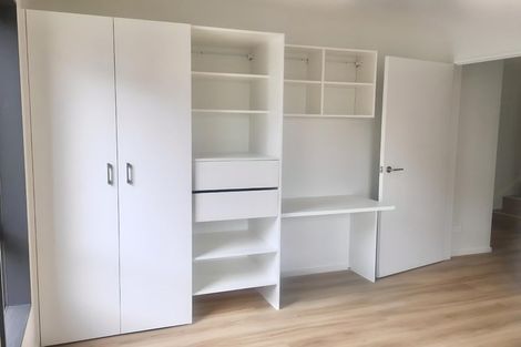 Photo of property in 5b Salmont Place, Kelburn, Wellington, 6012