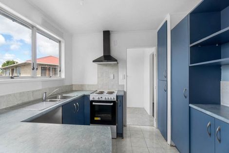 Photo of property in 49 Hyperion Drive, Randwick Park, Auckland, 2105