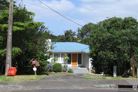 Photo of property in 2/18 Felstead Street, Birkenhead, Auckland, 0626