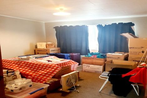 Photo of property in 10 Hewlett Road, Massey, Auckland, 0614