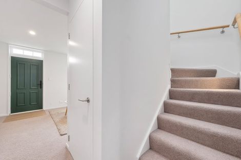 Photo of property in 4/30 Hargest Crescent, Sydenham, Christchurch, 8023