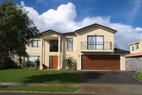 Photo of property in 28 Erne Crescent, East Tamaki, Auckland, 2016