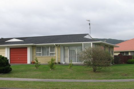 Photo of property in 5 Kanawa Street, Waikanae, 5036