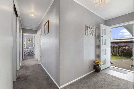 Photo of property in 95 Stanners Street, Eltham, 4322