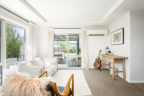 Photo of property in 18 Sterling Drive, Prebbleton, 7604