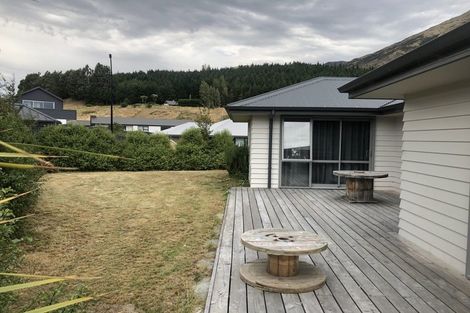 Photo of property in 25 Risinghurst Terrace, Lower Shotover, Queenstown, 9304