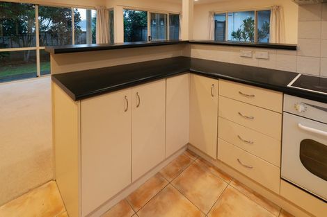 Photo of property in 2/114 Gowing Drive, Meadowbank, Auckland, 1072