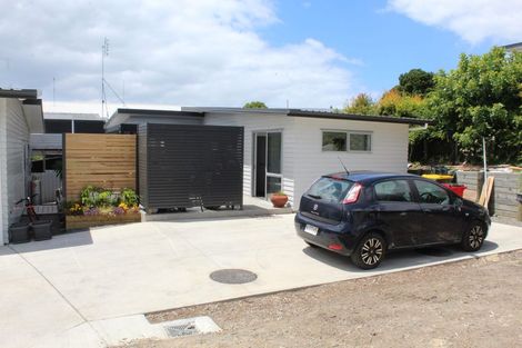 Photo of property in 35a Gledstane Road, Stanmore Bay, Whangaparaoa, 0932