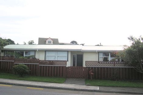 Photo of property in 118 Ironside Road, Johnsonville, Wellington, 6037