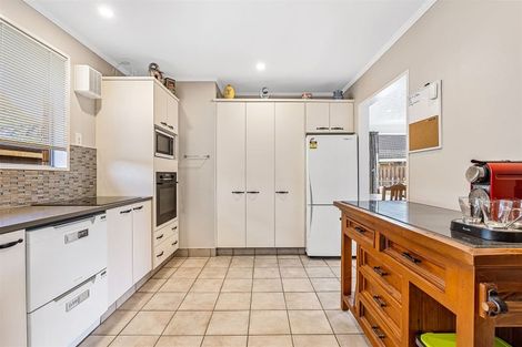 Photo of property in 18a Cintra Place, Casebrook, Christchurch, 8051