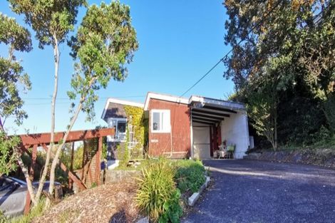 Photo of property in 81 Castor Bay Road, Castor Bay, Auckland, 0620