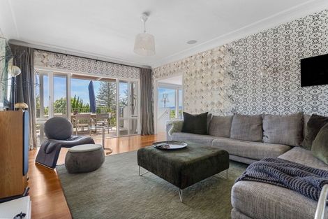 Photo of property in 26 Palmer Crescent, Mission Bay, Auckland, 1071