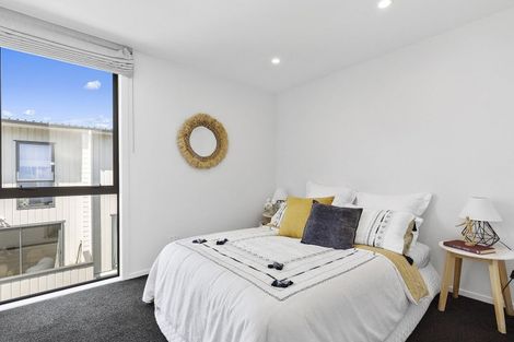 Photo of property in 79b Herald Street, Berhampore, Wellington, 6023