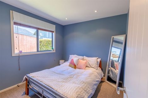 Photo of property in 103 Cashmere Bay Road, Moana, 7875