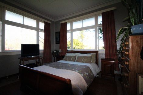 Photo of property in 19 Farm Street, Lumsden, 9730