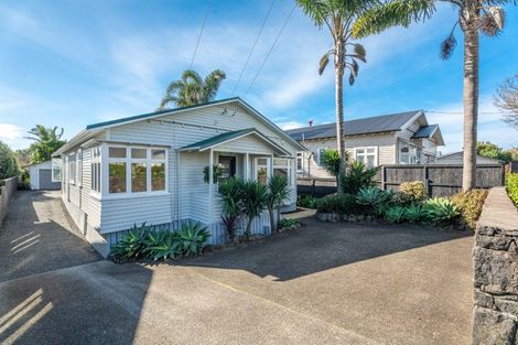 Photo of property in 83 Shackleton Road, Mount Eden, Auckland, 1024