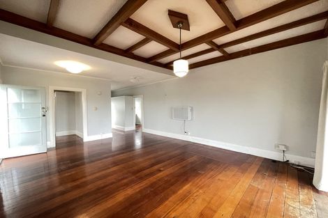 Photo of property in 20 Ngataringa Road, Devonport, Auckland, 0624