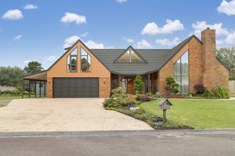 Photo of property in 8 Mark Williams Place, Clevedon, Papakura, 2582