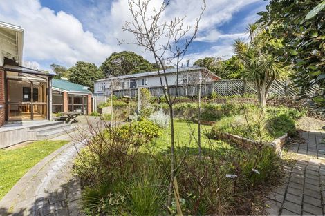 Photo of property in 20 Manuka Street, Miramar, Wellington, 6022