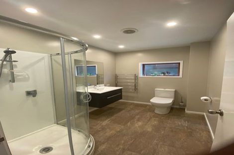 Photo of property in 11 Robin Lane, Browns Bay, Auckland, 0630