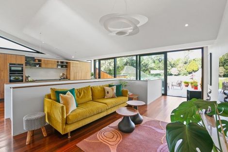 Photo of property in 15 Fillis Street, New Plymouth, 4310