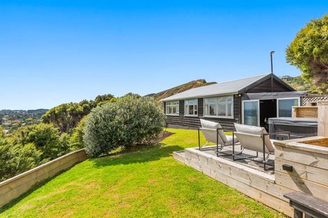 Photo of property in 16 Tongariro Street, Paraparaumu, 5032
