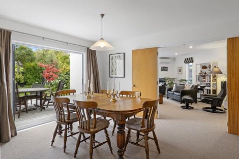 Photo of property in 20 Derenzy Place, Avonhead, Christchurch, 8042