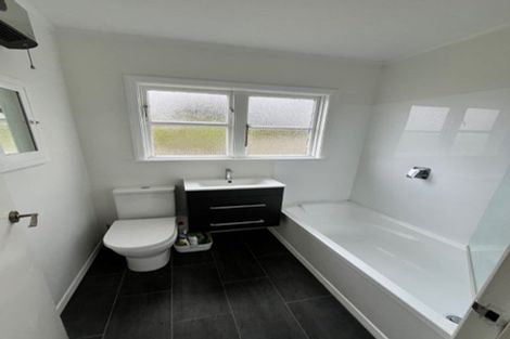 Photo of property in 6 Bowes Crescent, Strathmore Park, Wellington, 6022