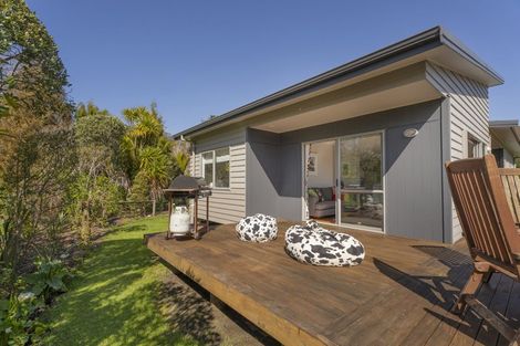 Photo of property in 23 Homestead Lane, Cooks Beach, Whitianga, 3591