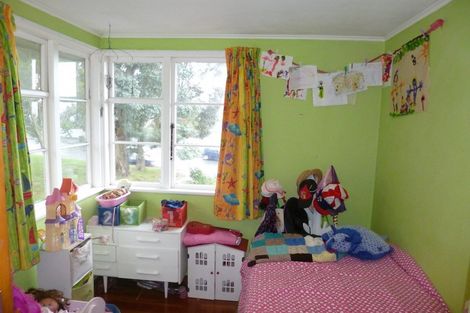 Photo of property in 32 Price Crescent, Mount Wellington, Auckland, 1060