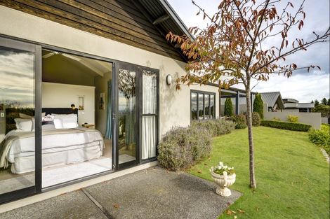 Photo of property in 110 Black Barn Road, Havelock North, 4294