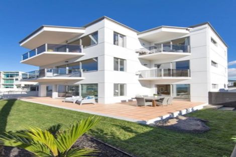 Photo of property in 1/211 Tamaki Drive, Kohimarama, Auckland, 1071