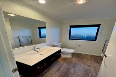 Photo of property in 4 Friesian Way, Papamoa, 3118