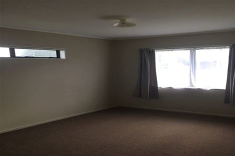 Photo of property in 1/15 Barneys Farm Road, Clendon Park, Auckland, 2103