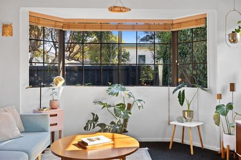 Photo of property in 5 Nicolas Avenue, Glen Eden, Auckland, 0602