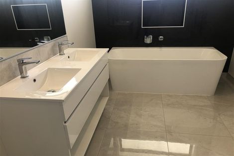 Photo of property in 13 Kilsby Place, Levin, 5510