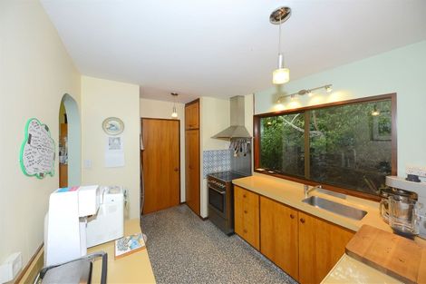 Photo of property in 11 Osmond Lane, Mount Pleasant, Christchurch, 8081