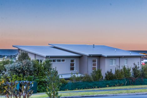 Photo of property in 11 Tohora View, Waihi Beach, 3611