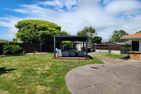 Photo of property in 37 Lotus Avenue, Mount Maunganui, 3116