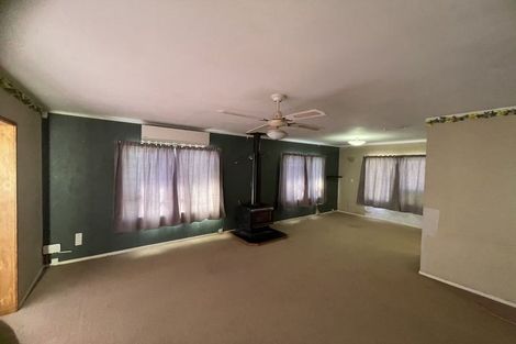 Photo of property in 60 Charntay Avenue, Clover Park, Auckland, 2019
