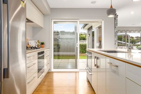 Photo of property in 7 Leadline Place, Whitby, Porirua, 5024