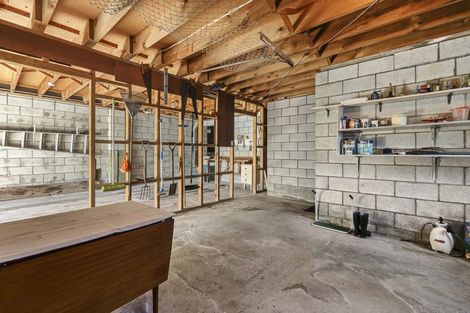 Photo of property in 20 Alberta Road, Glen Avon, New Plymouth, 4312