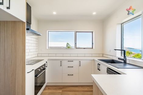 Photo of property in 30a The Track, Plimmerton, Porirua, 5026