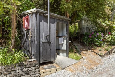 Photo of property in 26 Brick Bay Drive, Sandspit, Warkworth, 0982