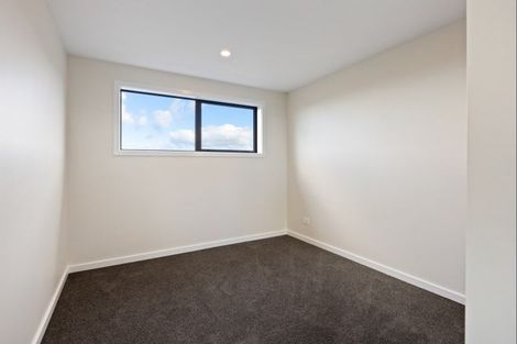 Photo of property in 58 Paparahi Place, Wainui, Silverdale, 0992