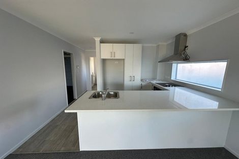 Photo of property in 35b Royston Street, Rosehill, Papakura, 2113