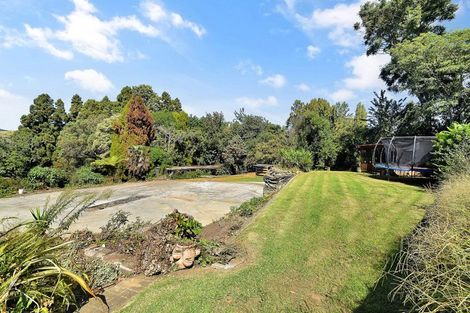 Photo of property in 33 Waikite Road, Welcome Bay, Tauranga, 3112