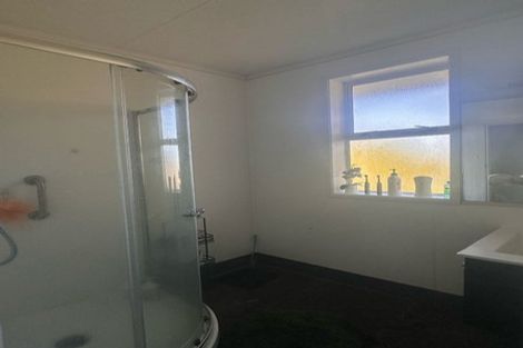 Photo of property in 24 Read Street, Levin, 5510